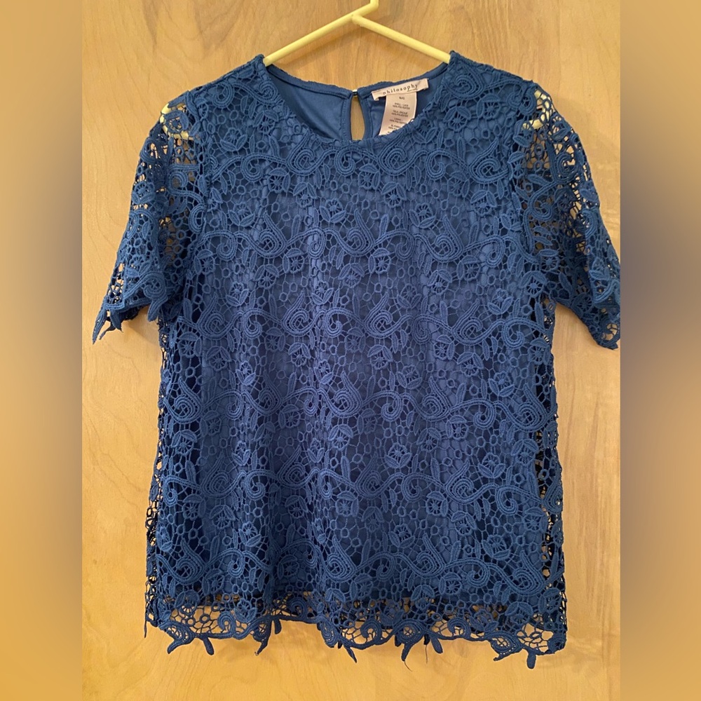 NWT Philosophy Short Sleeve Lace Overlay, Size Small - Color Royal Blue